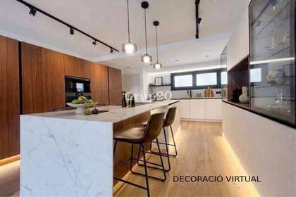 Flat for sale in Lleida, Lérida (Lleida). 