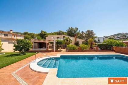 House for sale in Sant Pere de Ribes, Barcelona. 