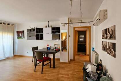 Flat for sale in Lleida, Lérida (Lleida). 