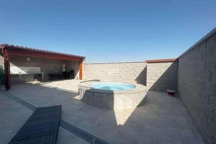 House for sale in Ivars d´Urgell, Lérida (Lleida). 