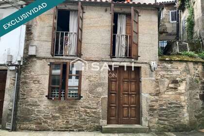 联排别墅 出售 进入 Santiago de Compostela, La Coruña (A Coruña). 