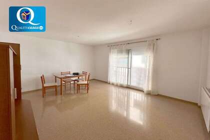 平 出售 进入 Alicante/Alacant. 