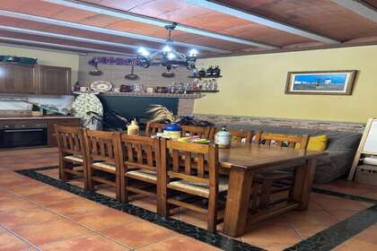Cluster house for sale in Campo de Criptana, Ciudad Real. 