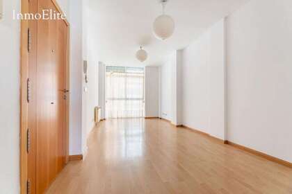 Flat for sale in Madrid. 