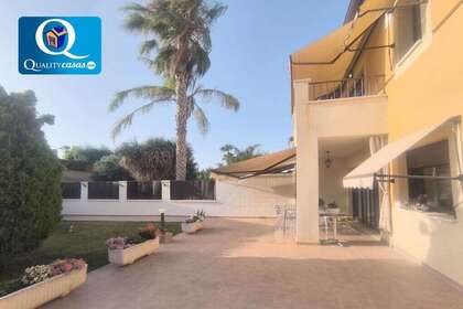 Cluster house for sale in Mutxamel/Muchamiel, Alicante. 