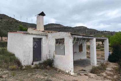 Country house for sale in Caudete, Albacete. 