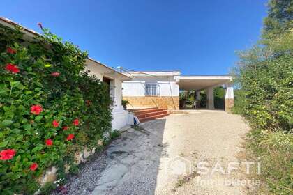 Country house for sale in Godelleta, Valencia. 