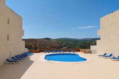 Flat for sale in San luis de sabinillas, Málaga. 
