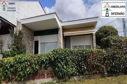 House for sale in Valdoviño, La Coruña (A Coruña). 