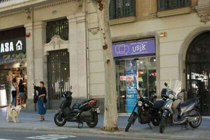 Local comercial en Barcelona. 