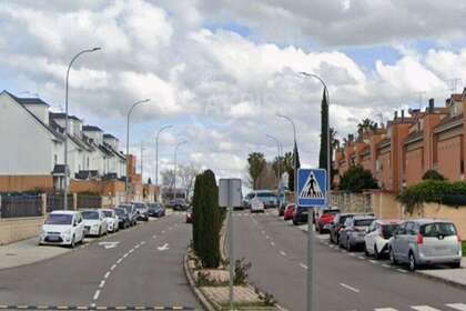Rijtjeshuizen verkoop in Parla, Madrid. 