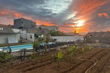 House for sale in Arafo, Santa Cruz de Tenerife, Tenerife. 