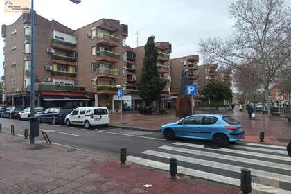 Obchodní prostory na prodej v Leganés, Madrid. 