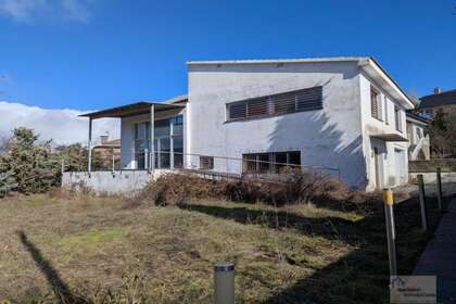House for sale in Becerril de la Sierra, Madrid. 