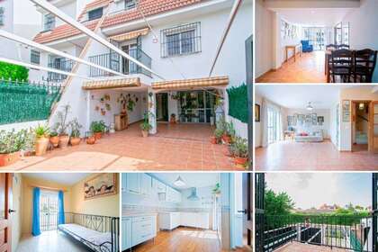 Cluster house for sale in Tomares, Aljarafe, Sevilla. 