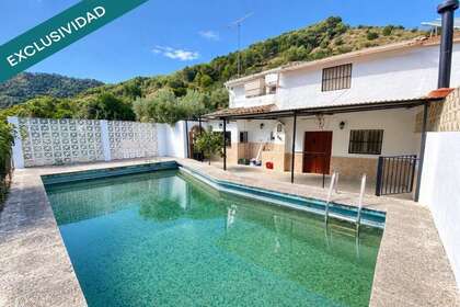 Casa de campo venta en Tolox, Málaga. 