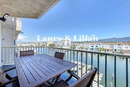 Apartment for sale in Empuriabrava, Girona. 