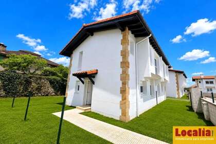 House for sale in Cantabria. 