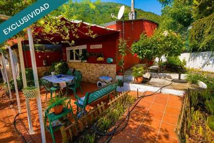 Country house for sale in Toreno, León. 