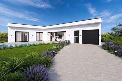 Residential land for sale in Vidreres, Girona. 