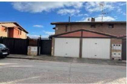 Casa venta en Burgos. 
