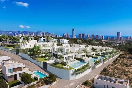 Cluster house for sale in Finestrat, Alicante. 