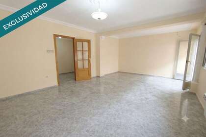 Apartment for sale in Huesca. 
