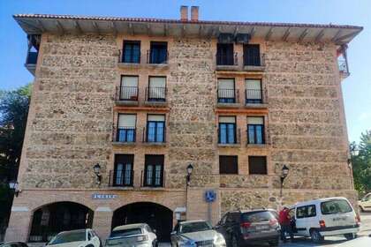 Flat in Toledo. 
