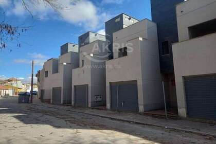 House for sale in Quero, Toledo. 