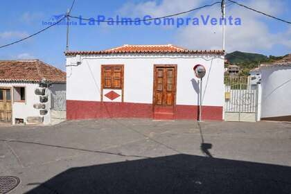 Townhouse for sale in Santa Cruz de Tenerife, La Palma. 