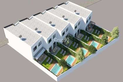 Cluster house for sale in Albatàrrec, Lérida (Lleida). 