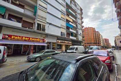Commercial premise for sale in Lleida, Lérida (Lleida). 