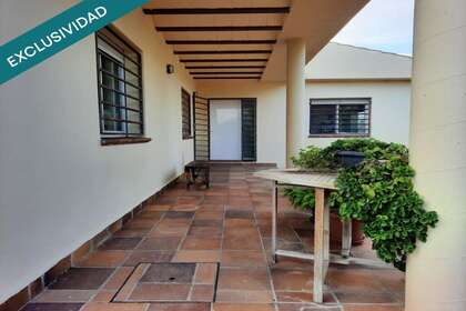 Country house for sale in Aldover, Tarragona. 