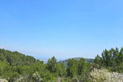 Městský pozemek na prodej v Alicante/Alacant. 