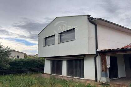 Řadový dům na prodej v Aras, Navarra (Nafarroa). 