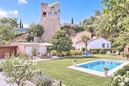 House for sale in Gironella, Barcelona. 