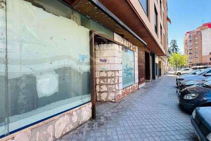 Commercial premise for sale in Talaveruela de la Vera, Cáceres. 