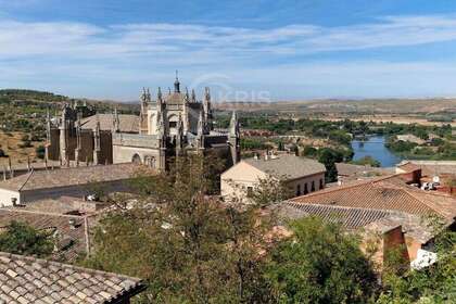 Flat for sale in Toledo. 