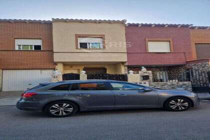 Chalet Adosado venta en Ajofrín, Toledo. 