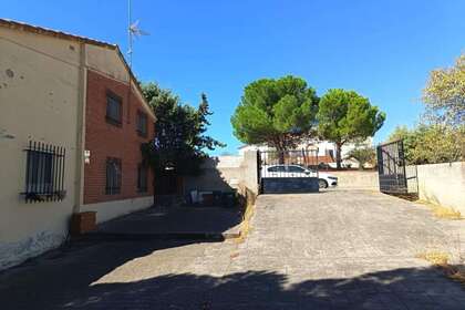 房子 出售 进入 Brea de Tajo, Madrid. 
