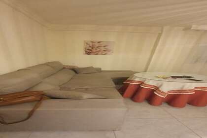 平 进入 Macael, Almería. 