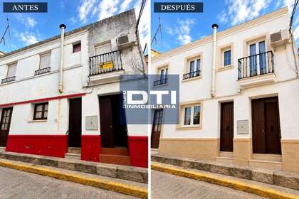 房子 出售 进入 Cortegana, Huelva. 