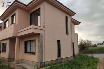 Casa venta en Ferrol, La Coruña (A Coruña). 