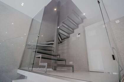 Duplex for sale in Madrid. 